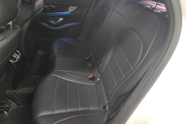 Used Mercedes-Benz GLC 2019 GLC 260 4MATIC Luxury Model Left Rear Seat