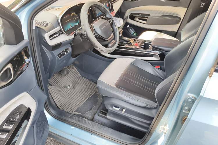 Used Baojun RM-5 2019 1.5T CVT 24-Hour Online Prestige Version 6 Seats
