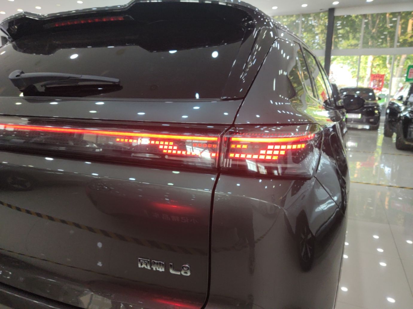 Dongfeng Aeolus L8 2025 Model 185KM Ideal Edition — снимка 9