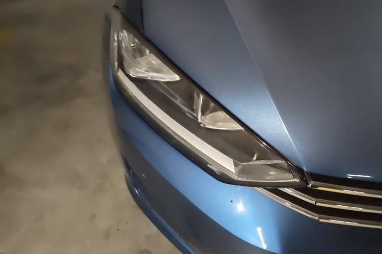 Used Volkswagen Golf Sportsvan 2016 230TSI Automatic Luxury Version
