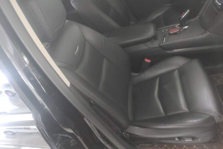 Used Cadillac XT5 2018 25T Luxury Model