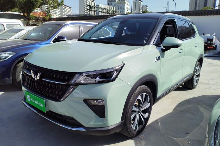 Used Wuling Asta 2022 2.0L DHT Electric-Speed Version