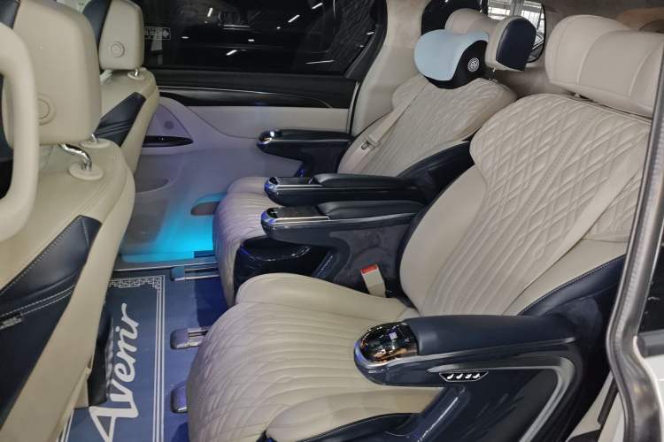 Used Buick GL8 2021 ES Landtrek 653T Comfort Edition
