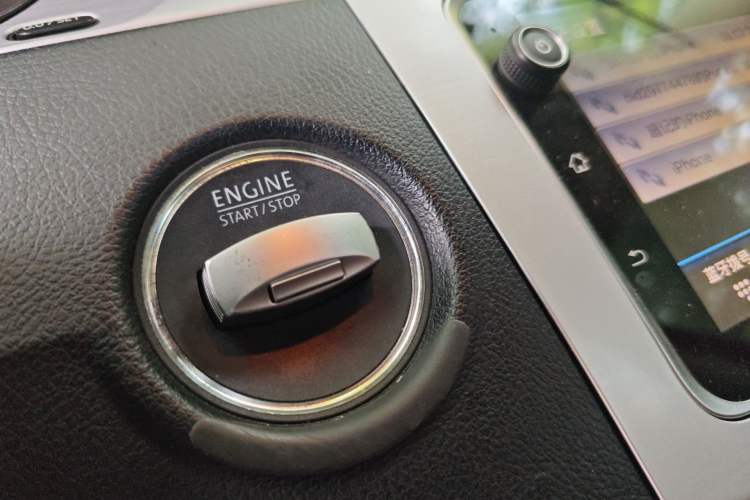 Used Volkswagen Magotan 2015 1.8TSI Advanced Model