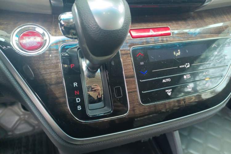 Used Honda Odyssey 2015 2.4L Smart Edition