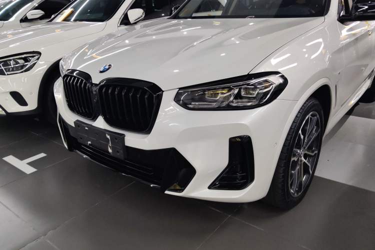 Used BMW X3 2022 Second Facelift xDrive30i Leading Edition M Night Sky Package
