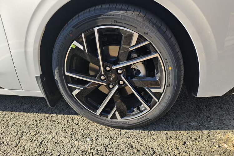 Used Ford Mondeo 2026 Model 2.0T EcoBoost Ultimate
