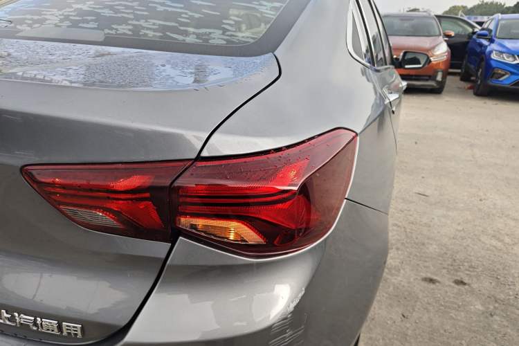 Used Chevrolet Cavalier 2020 325T Automatic Enjoyment Edition
