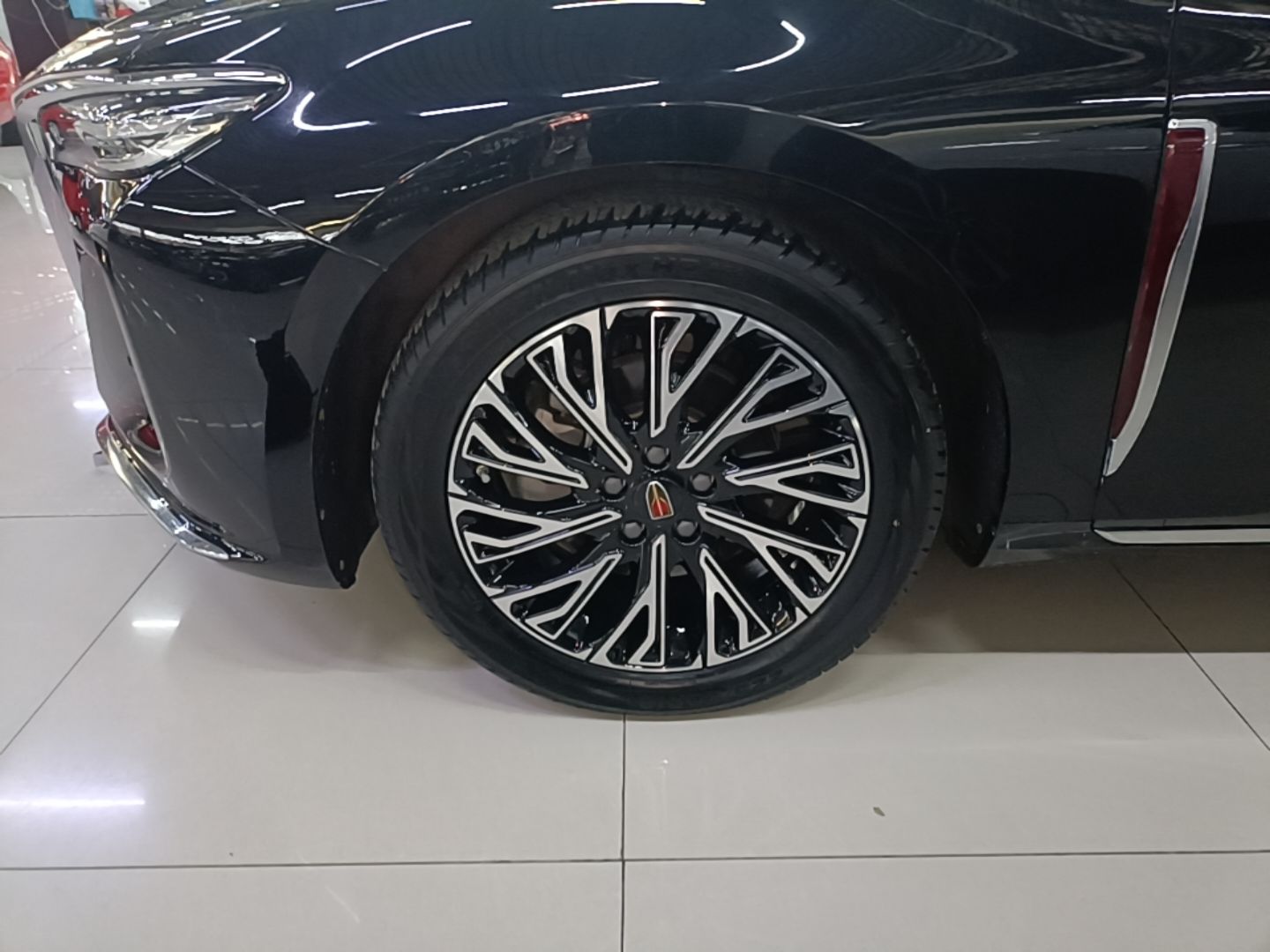 Hongqi H5 2024 2.0T Automatic Smart Connect Flagship Edition - Chinese Trim Chang — снимка 10