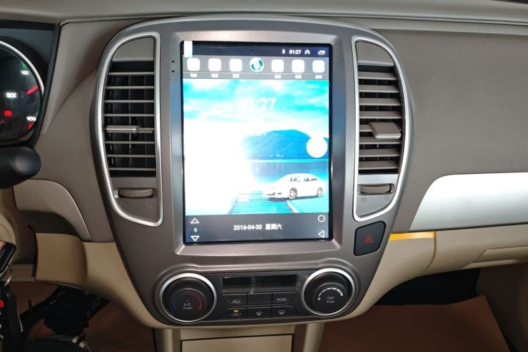 Used Dongfeng Junfeng E11K 2021 60.43 kWh Battery-Swap Version Audio And AC Panel