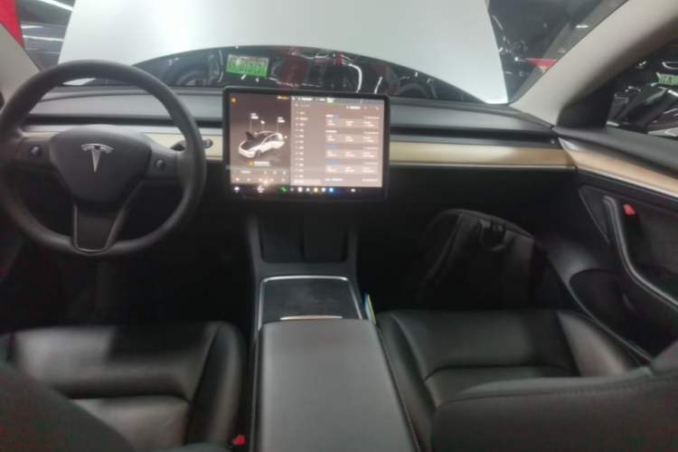 Used Tesla Model 3 2023 Rear-Wheel-Drive Version