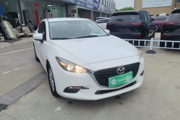 Used Mazda 3 Axela 2017 Sedan 1.5L Automatic Comfort Model Emission Standard China V Exterior 1