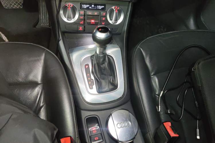 Used Audi Q3 2016 30 TFSI Collector's Edition Comfort Model