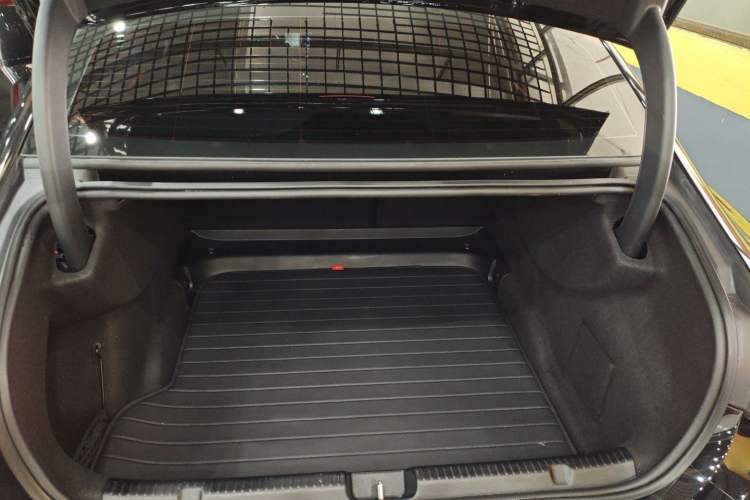 Used Mercedes-Benz EQE 2022 350 First Edition Special Version
