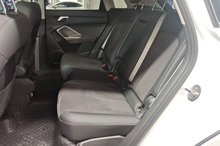 Used Audi Q3 2023 35 TFSI Fashion Dynamic Model (1.5T)
