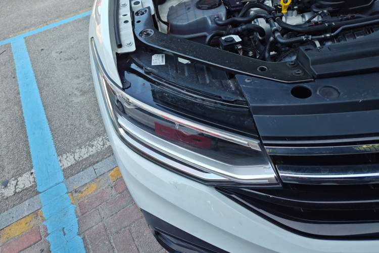 Used Volkswagen Tiguan L 2025 Model, Outstanding Version, 300TSI Automatic Two-Wheel Drive Longteng Edition