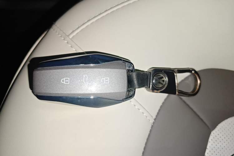 Used JAC Yiwei 3 2024 Charming Edition 405km Lite
