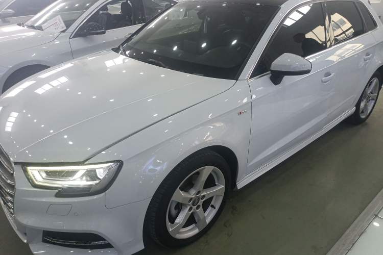Used Audi A3 2020 Sportback 35 TFSI Fashion Edition China VI Emission Standard