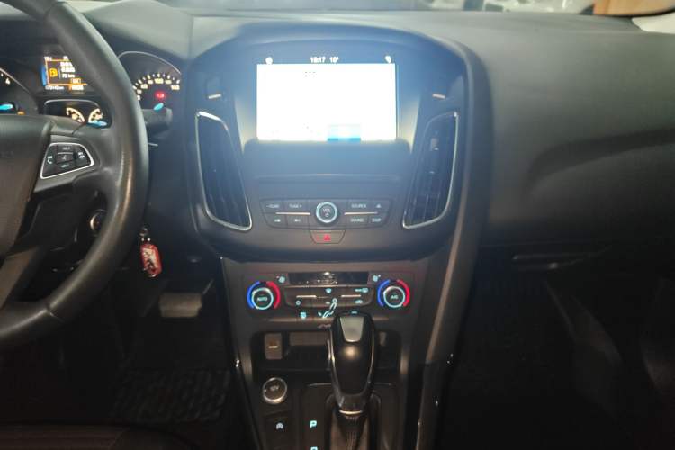 Used Ford Focus 2017 Sedan EcoBoost 180 Automatic Elite Model