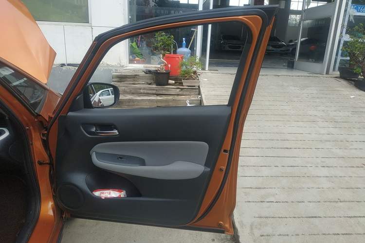 Used Honda LIFE 2021 1.5L CVT CRO-SS Fun Edition