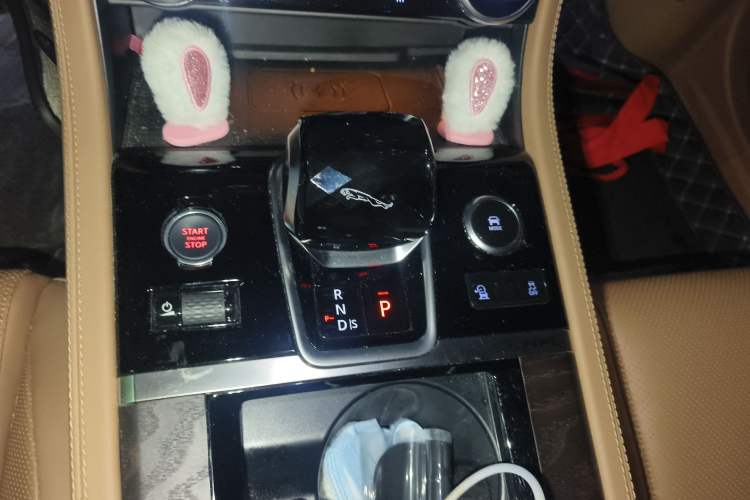 Used Jaguar XFL 2022 XFL 2.0T P250 Two-Wheel-Drive Prestige Luxury Edition