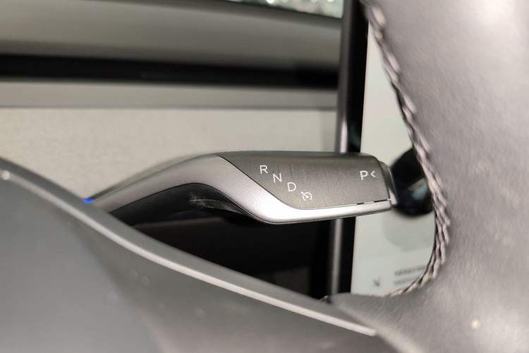 Used Tesla Model Y 2024 Rear-Wheel-Drive Version