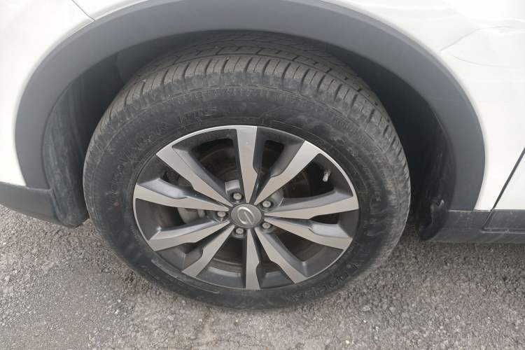 Used GAC Trumpchi GS3 2019 235T Manual Elite Edition Left Front Wheel Hub
