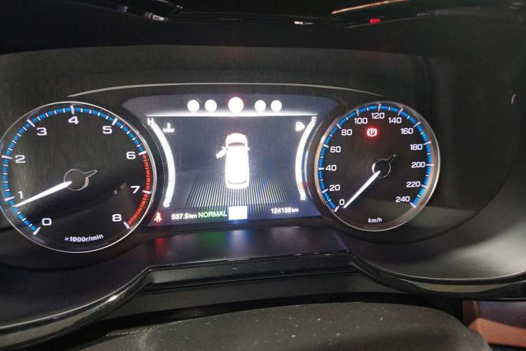 Used GAC Trumpchi GS8 2017 320T Two-Wheel Drive Luxury Smart Connectivity Version (7 Seats) Instrument Cluster