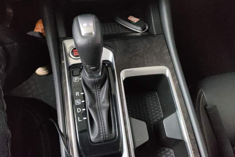 Used Nissan Teana 2022 2.0L XL-TLS Enjoyment Edition Gear Lever