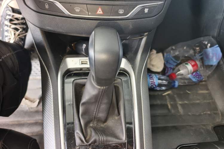 Used Peugeot 408 2020 360THP 10th Anniversary Premium Edition Gear Lever