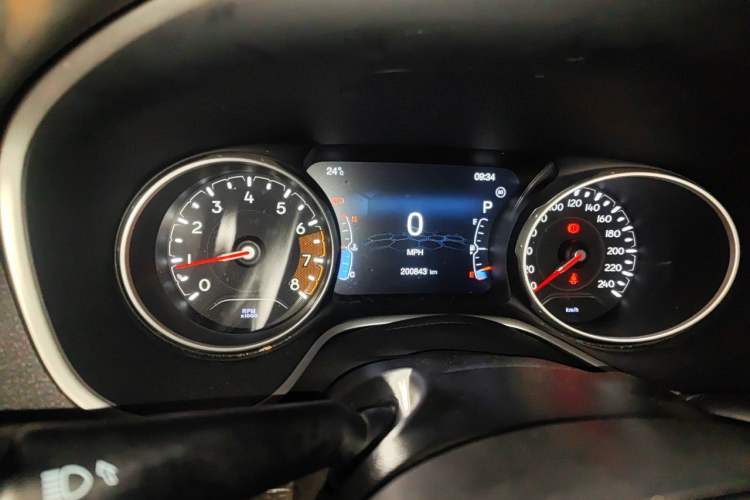 Used Jeep Compass 2017 200T Automatic Family Edition