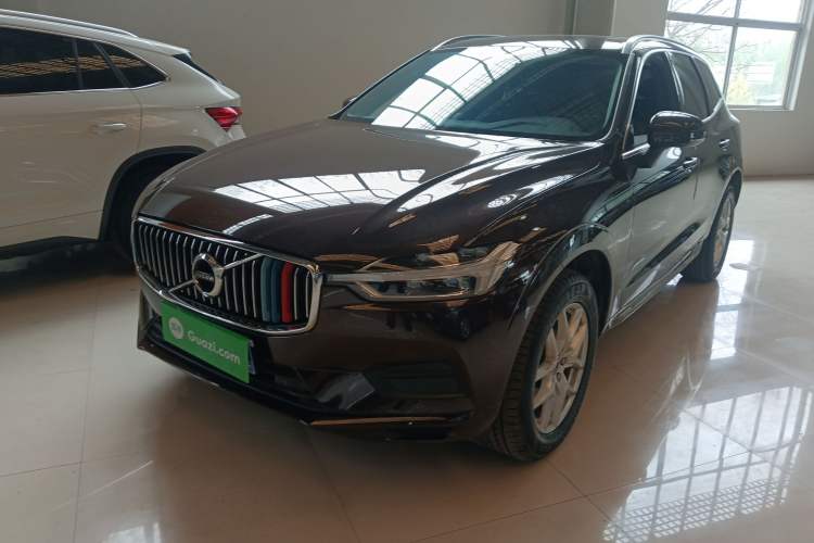 Used Volvo XC60 2019 T5 4x4 Smart Edition China VI Standard