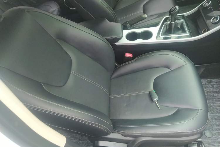 Used Chery Arrizo 5 2019 Facelifted PRO 1.5L Manual Youth Edition China VI Standard Right Front Seat