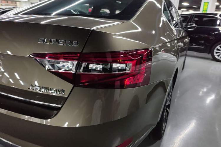 Used Skoda Superb 2018 TSI330 DSG Luxury Edition China V Standard
