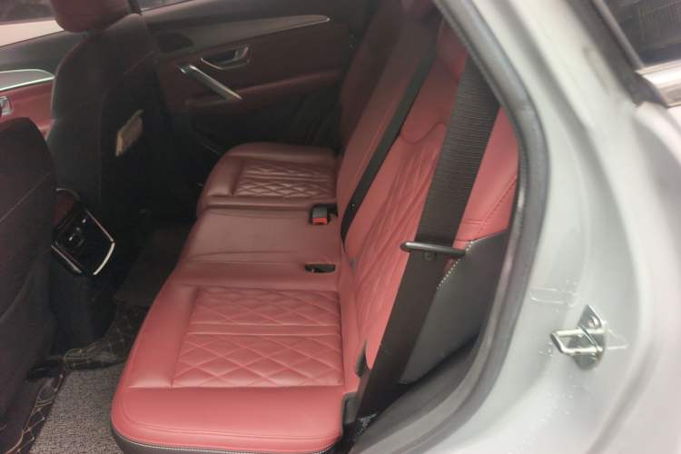 Used JETOUR X70 PLUS 2024 Champion Edition 1.5T DCT Champion MAX 7-Seater
