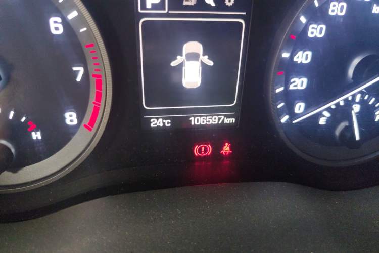 Used Hyundai Tucson 2015 1.6T Dual-Clutch Two-Wheel-Drive Leading Model