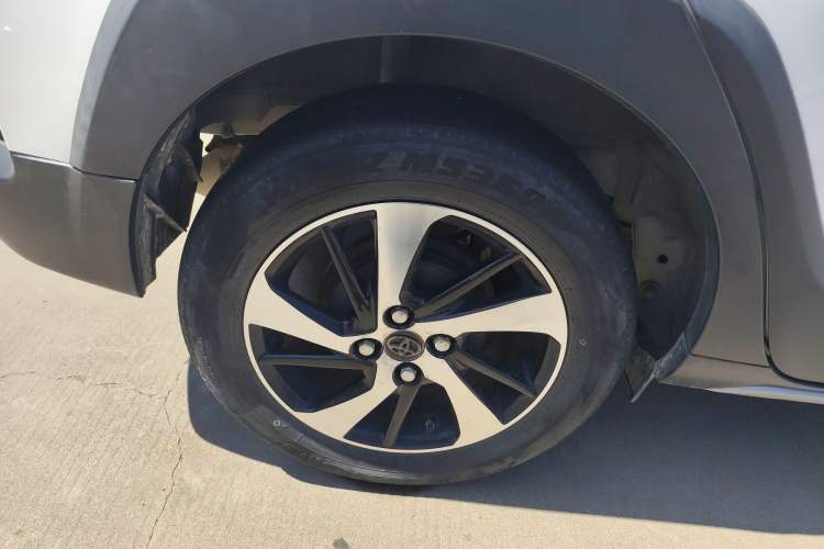 Used Toyota YARiS L Zhi Xuan 2021 X-Trail 1.5L CVT Leading Edition