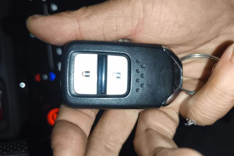 Used Everus VE-1 2021 Travel Edition