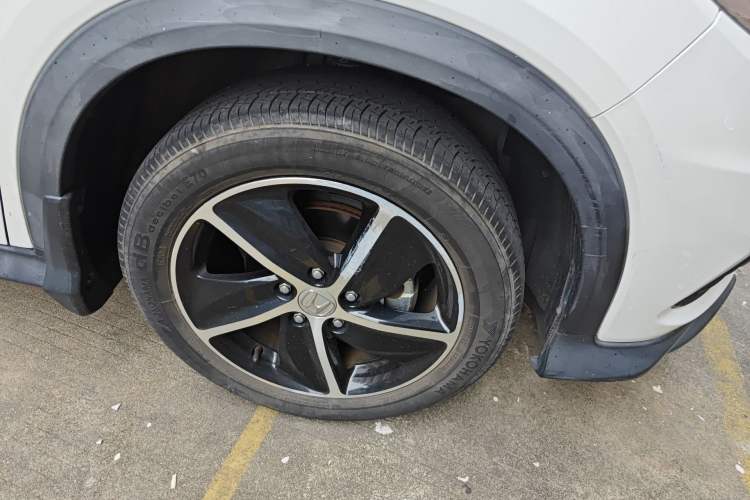 Used Honda Vezel 2020 1.5L CVT Pioneer Edition
