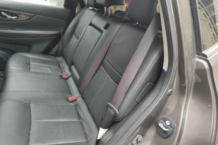 Used Nissan X-Trail 2017 2.0L CVT Comfort Edition 2WD