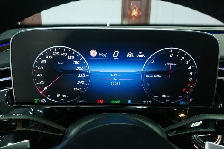 Used Mercedes-Benz E-Class New Energy 2024 E 350 e L Plug-in Hybrid Sedan
