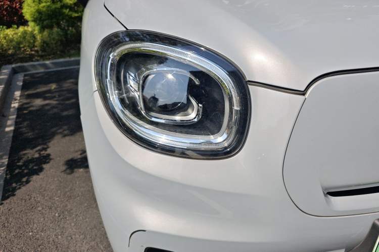 Used Leapmotor T03 2023 200 Lite Edition Right Front Headlight