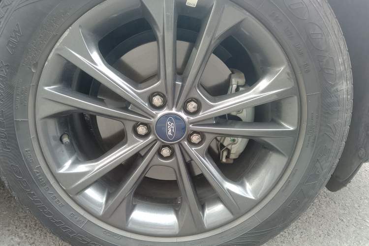 Used Ford Kuga 2019 EcoBoost 180 Two-Wheel-Drive Platinum Edition China V Standard
