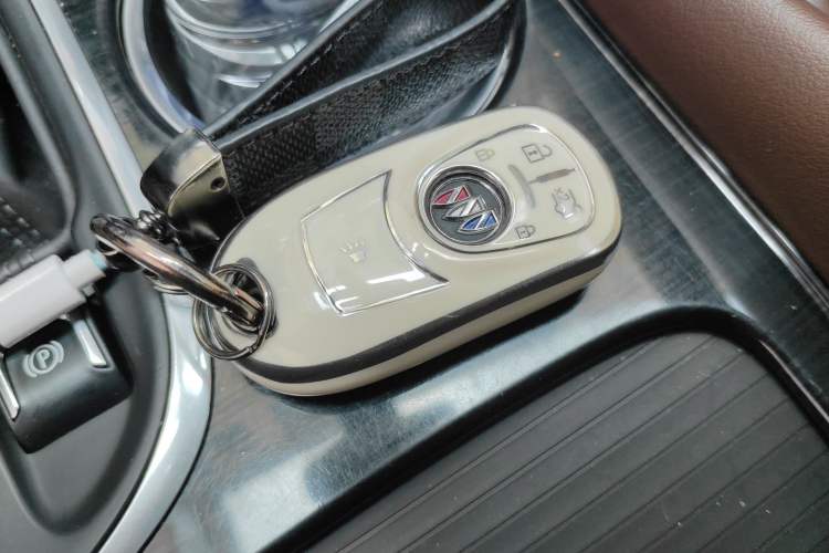 Used Buick Envision 2021 532T Two-Wheel-Drive Luxury Version