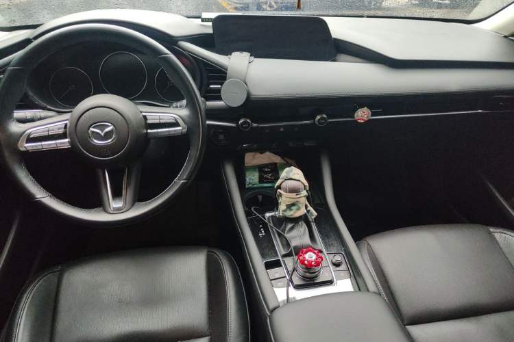 Used Mazda 3 Axela 2020 2.0L Automatic Zhiya Edition
