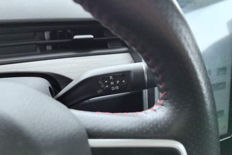 Used NETA V 2022 Chao 300 Lite Ternary Lithium
