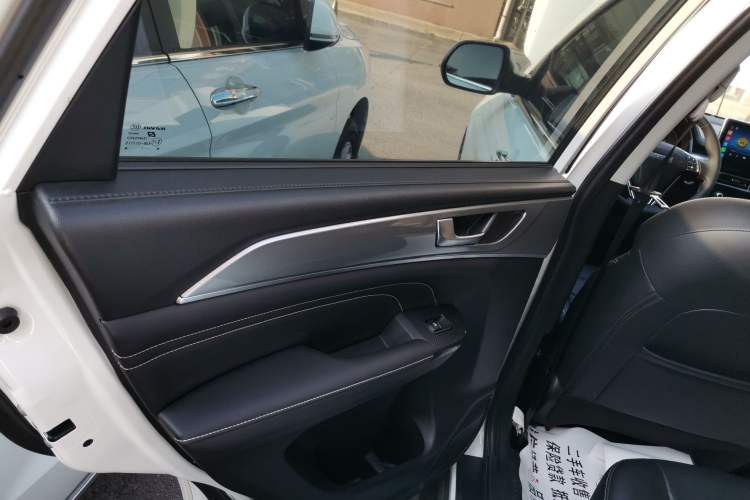 Used Haval M6 2021 PLUS 1.5T DCT Luxury Smart Connectivity Model