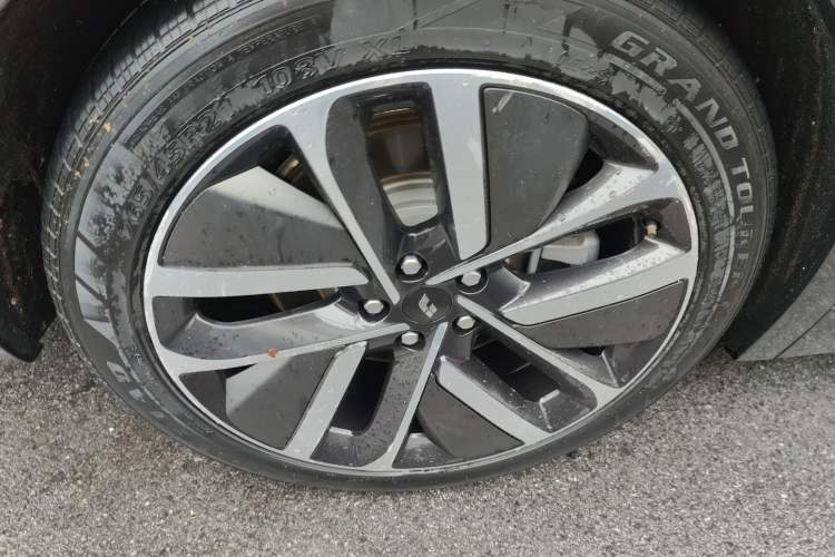 Used Li Auto L9 2022 Max model