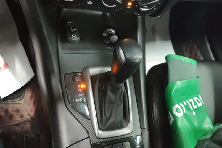 Used Mazda Mazda 3 Axela 2019 Cloud-Controlled Version Sedan 1.5L Automatic Comfort Trim China VI Standard
