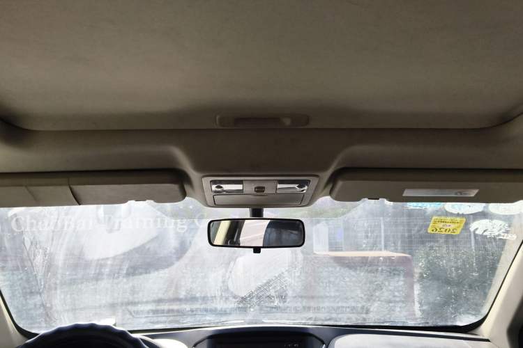 Used Dongfeng Aeolus AX7 2015 2.0L Manual Zhiyi Trim